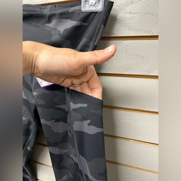 Athleta Dark Camouflage Athletic Leggings - Picture 4 of 6